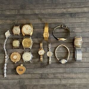 Lot Of Vintage Watches (14)** Untested**